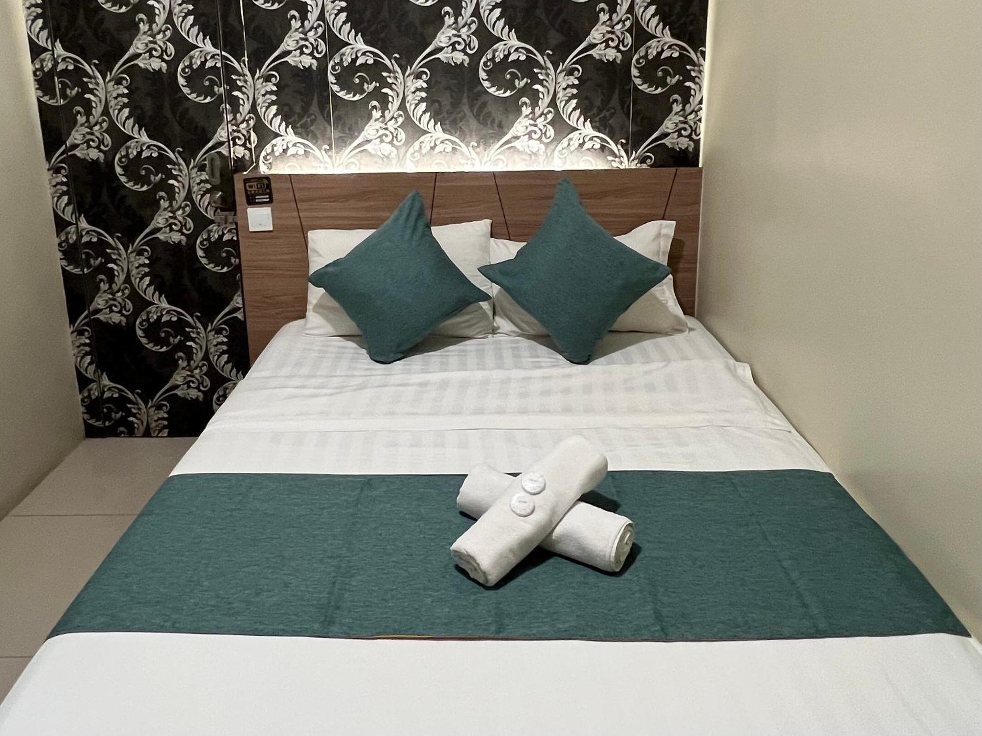 Kuantan Beserah Budget Hotel Exterior foto