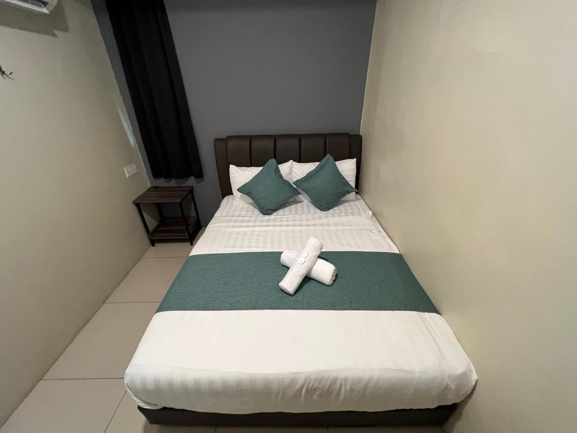 Kuantan Beserah Budget Hotel Exterior foto